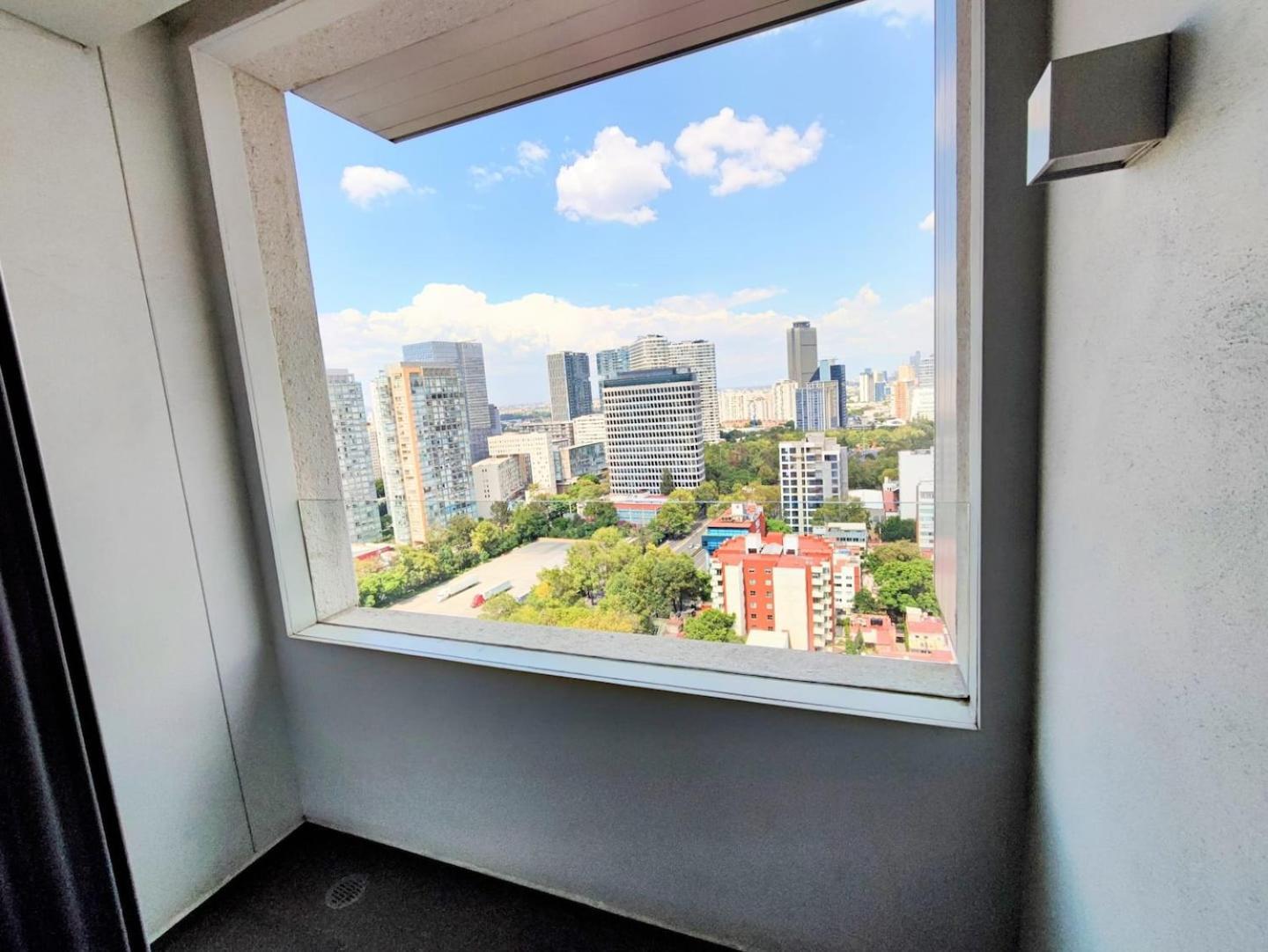 Alluring Views, Luxuriously Appointed In Polanco Мехико Экстерьер фото